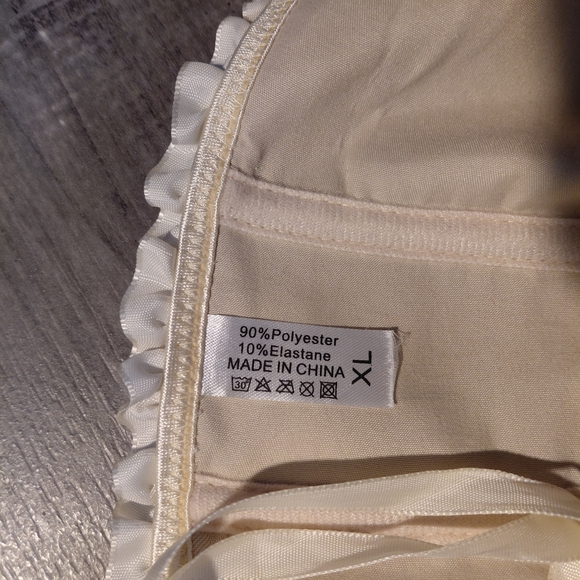 Ivory Bone Corset Jacquard Waist Trimmer XL - Picture 3 of 3